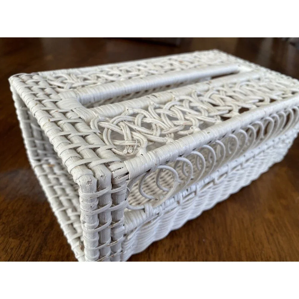 VINTAGE White Wicker Rectangular Tissue Box Holder Cover BOHO Shabby Chic Rustic